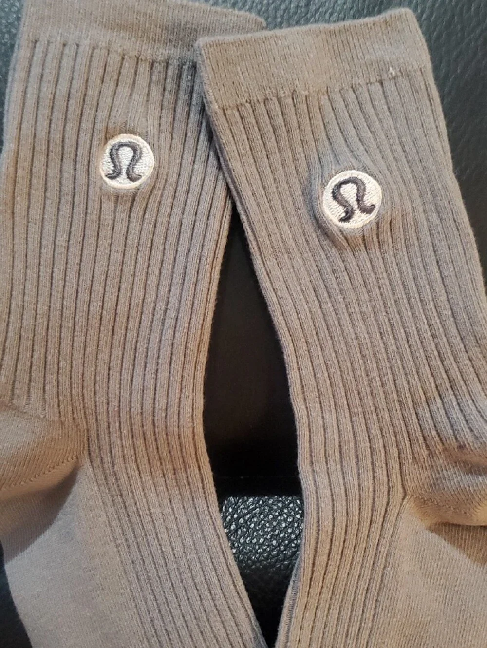 lululemon athletica Ribbed Crew Socks in Light Gray and Dark Gray